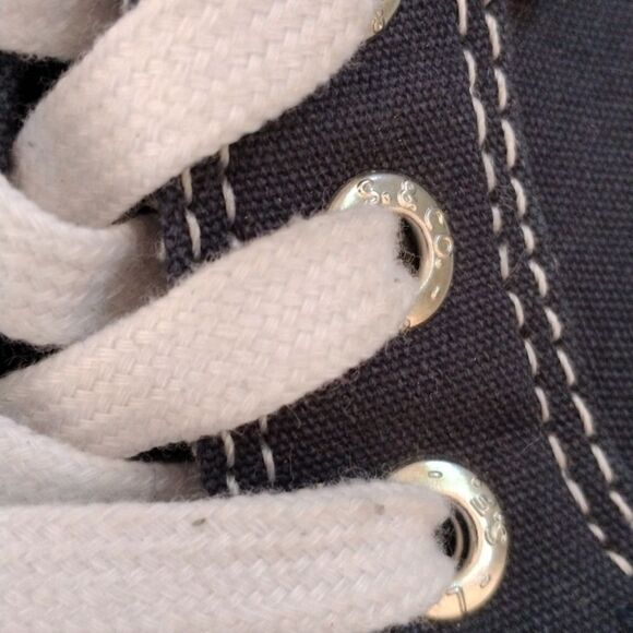 Levi's Sneakers  - Picture 8 of 12